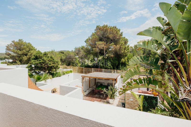 Foto b4855a85-e44d-42d3-9b26-9754585db52c. Casa aparellada amb aparcament piscina a Cala Vedella-Cala Tarida Sant Josep de sa Talaia