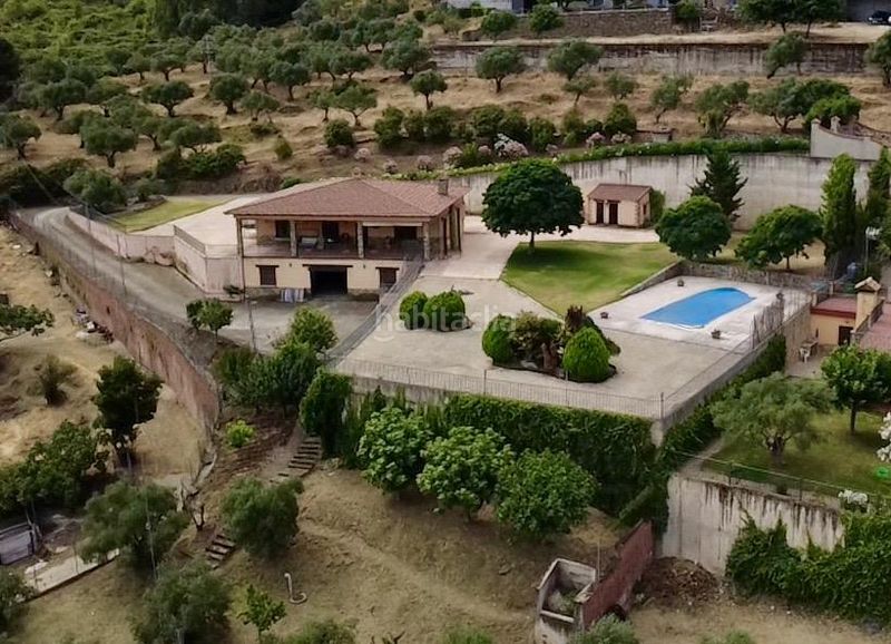 Foto 2afdefe8-6992-49dc-8388-e6474f0ce75b. Masia amb calefacció piscina a Zona Sur - Av. De España - San Miguel Plasencia
