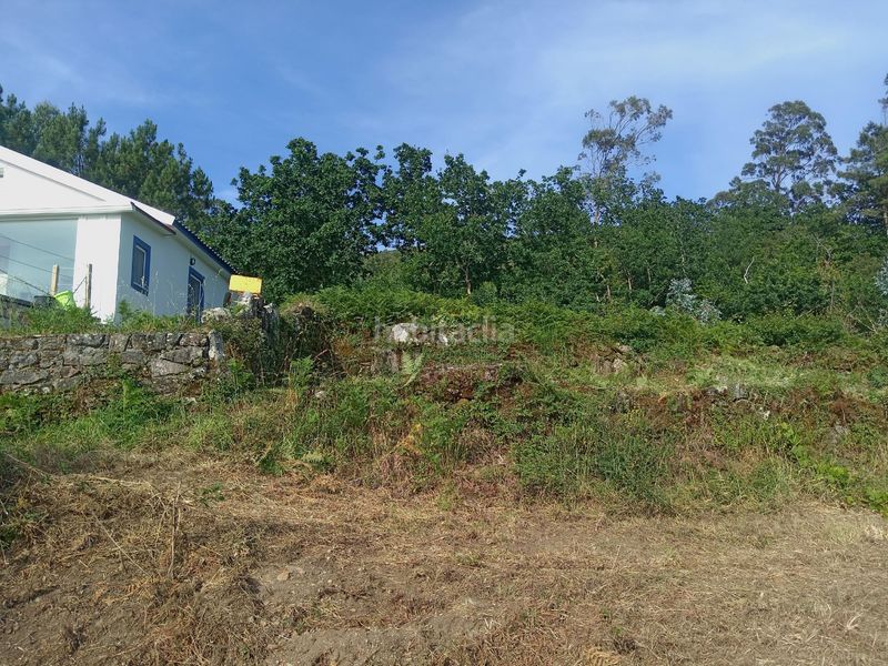 Foto 015d0eec-3859-4903-b677-bcda3eddb6d6. Finca rústica a Carnota