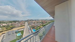 Etagenwohnung in Montornès del Vallès. Piso en la sexta planta en el  centro de montornes