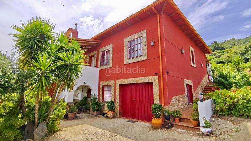 Foto b1de8cff-de13-408c-9206-60f57c9e085d. Masia amb aparcament piscina a Zona Sur - Av. De España - San Miguel Plasencia