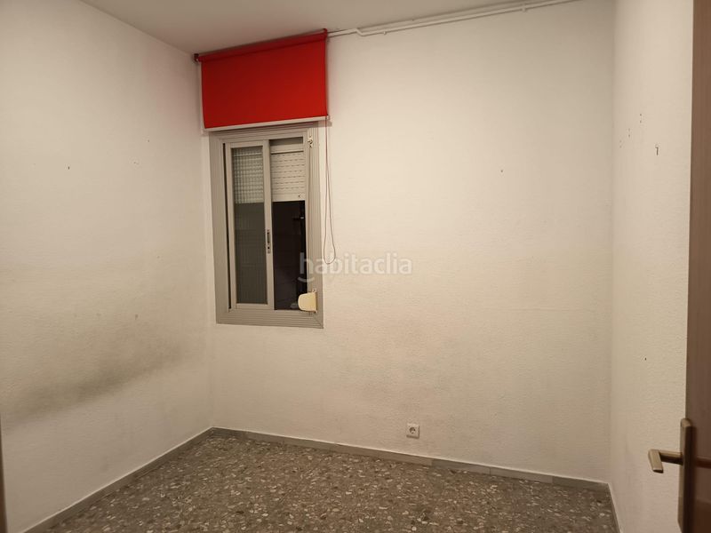 Foto ab857f70-8010-44e8-9ca0-b589bdd8feac. Pis a El Camp de l´Arpa del Clot Barcelona