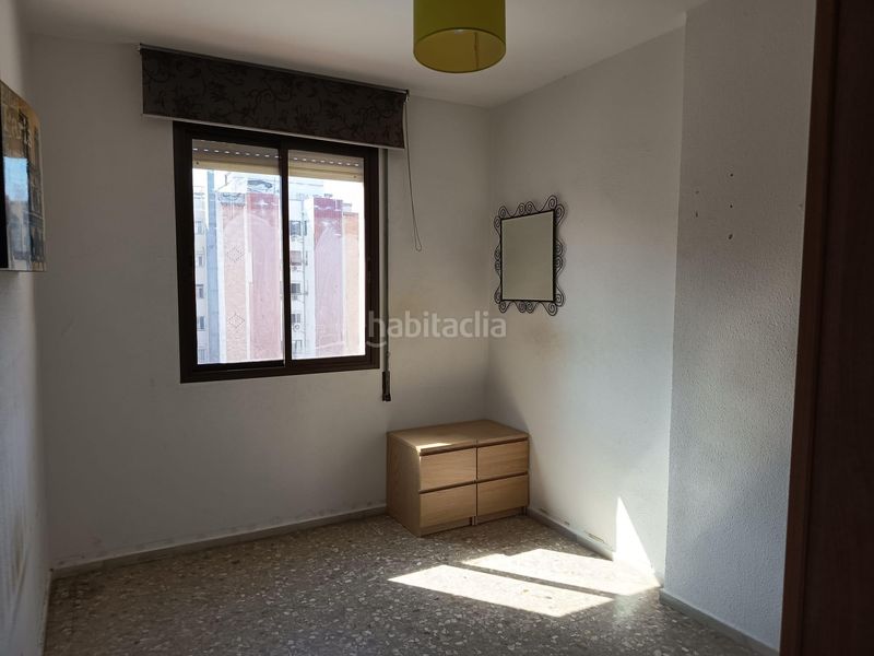 Foto fb4a94a7-dfb9-4cf8-8384-6b0ff740c0b8. Pis a El Camp de l´Arpa del Clot Barcelona