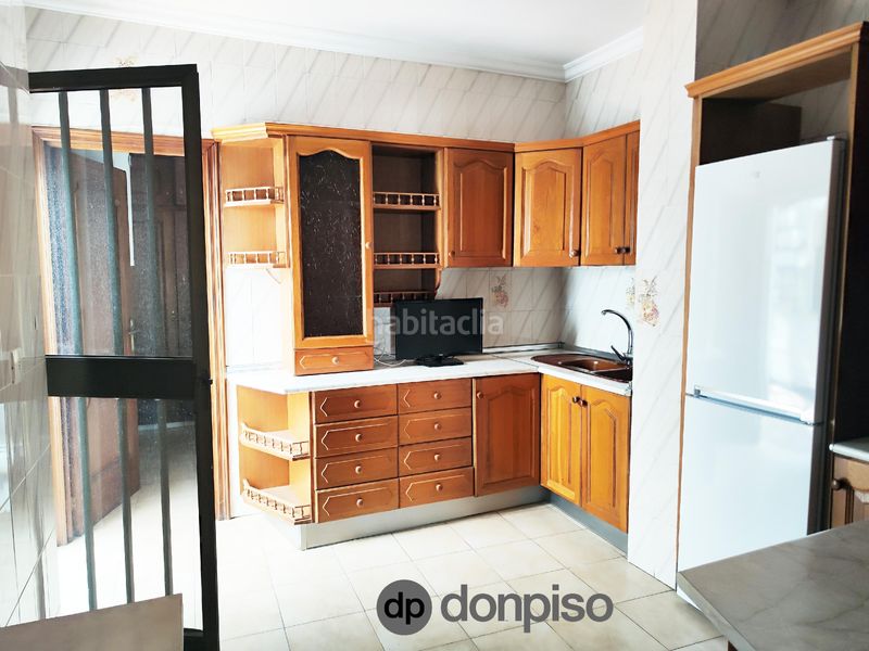 Foto b596ba81-fb0a-4354-b467-5d60539d3069. Casa aparellada a Ayamonte ciudad Ayamonte