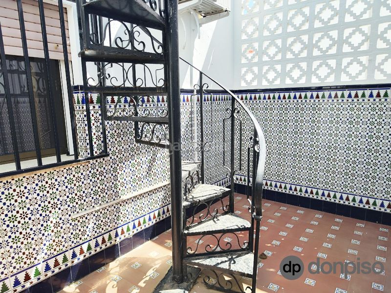 Foto d27d3aea-9f6b-4402-85ea-75e86568b1d8. Casa aparellada a Ayamonte ciudad Ayamonte