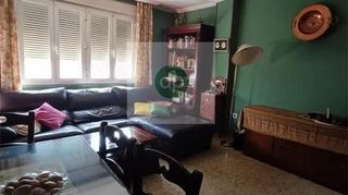 Appartamento in Santa Marina. En calle san isidro, esquina con la autopista