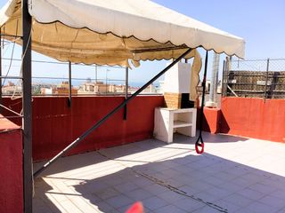 Apartament a Els Molins. Abat marcet   escuela gem