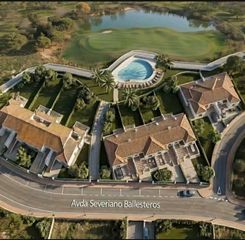 Casa pareada en El Rocío - La Milagrosa. A 500 metros del circuito de motos de jerez