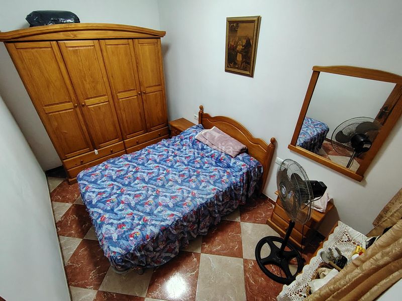 Foto 3414e9c0-0dd5-470c-a86a-8f97d08b2a2c. Casa aparellada a Poniente-Faro Torre del Mar