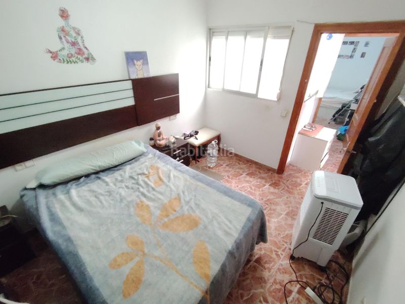 Foto 7aed35c4-1f0a-41c9-b693-51164faa980a. Casa aparellada a Poniente-Faro Torre del Mar