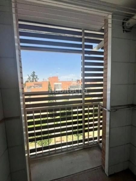 Foto 7634f8df-194f-4daf-8d3a-3c927041f2f4. Apartament amb calefacció a Alameda de Osuna Madrid