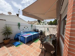 Towny house in Solymar. A 10 min andando de puerto marina y la playa