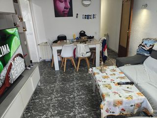 Flat in Roquetes. Muy cerca del matro de roquetes