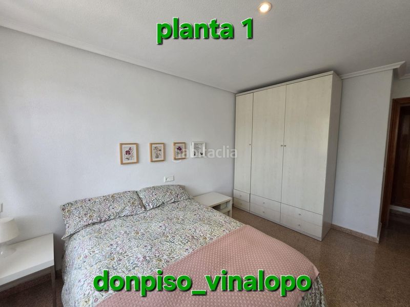 Foto db48b9e9-b267-4089-93f5-5f0ab5dd30b2. Doppelhaus mit pool in Petrer
