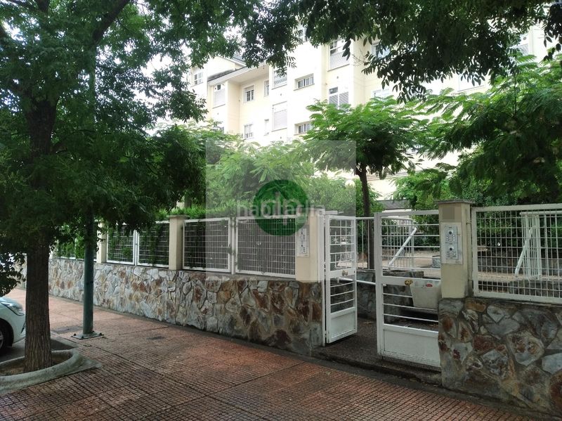 Foto 50082404-5c68-4980-97da-06055fe1bc80. Pis amb calefacció aparcament a Avenida Elvas Badajoz