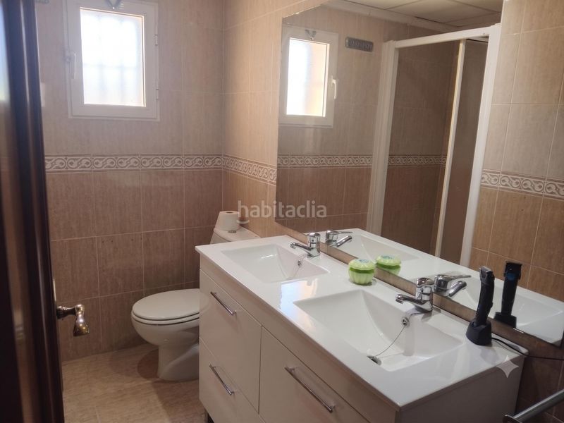 Foto 6de91dee-1145-49ed-8f5a-693f10d3edb3. Doppelhaus mit pool in Monforte del Cid