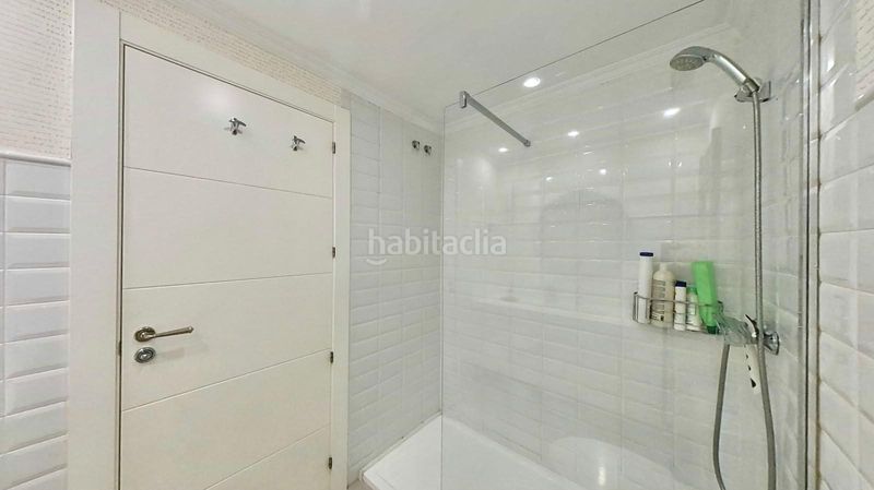 Foto 1529d56e-4b31-4728-bfc2-c441ba7a631c. Apartament amb calefacció aparcament piscina a Sector B Boadilla del Monte