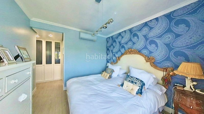 Foto 50d43d19-2025-48ce-b9bb-42e895790eba. Apartament amb calefacció aparcament piscina a Sector B Boadilla del Monte