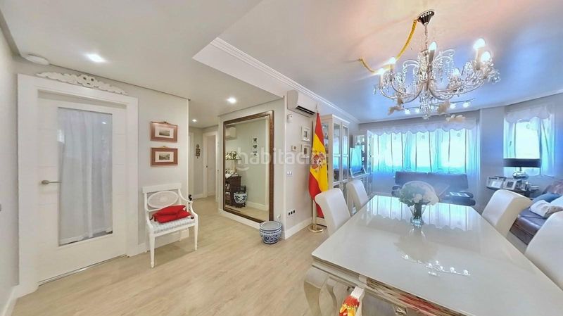 Foto 9fa51c6c-964f-458b-80c1-9a63cfcaced4. Apartament amb calefacció aparcament piscina a Sector B Boadilla del Monte
