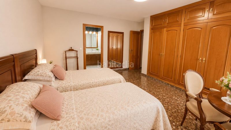 Foto aef0ed06-543b-426b-9623-9240741feb8a. Pis amb calefacció aparcament a Trinitat Valencia