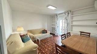 Affitto Piccolo appartamento in Centro. Piso 130m23 hab,2baños,cocina,salonterraza reformado