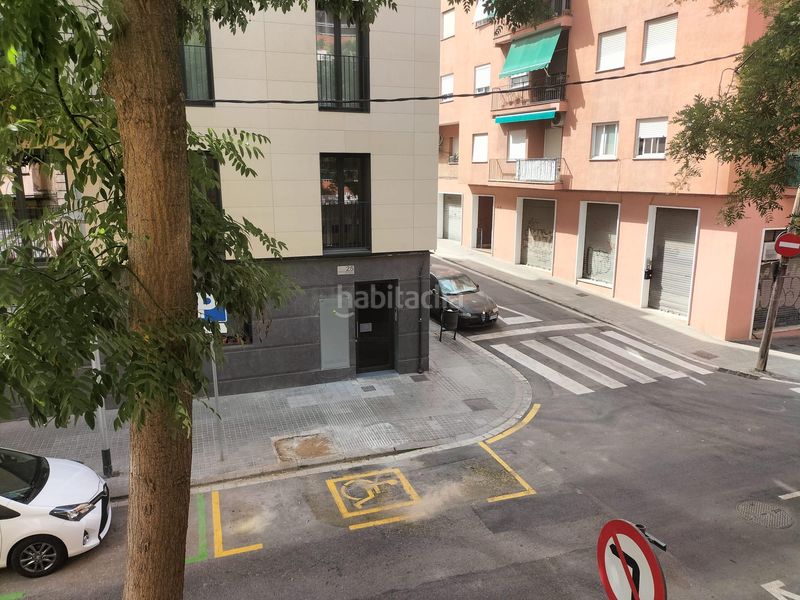 Foto 74d3cb5b-c698-4292-9333-3e20b821976a. Pis a Guinardó Barcelona