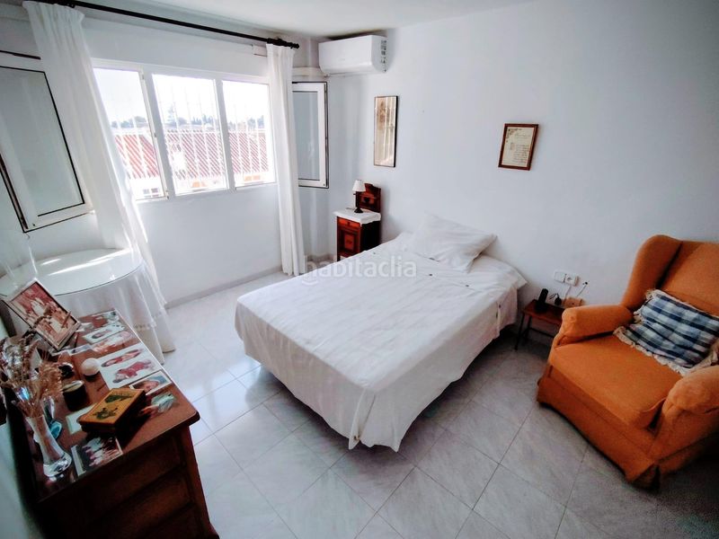 Foto 09537ac6-8689-4883-bccd-f9c51a6dfcde. Casa aparellada amb aparcament a Pinares de San Antón Málaga