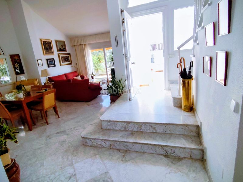 Foto 47d0b6fb-6f75-404a-ba39-4462cd4f8f2a. Casa aparellada amb aparcament a Pinares de San Antón Málaga