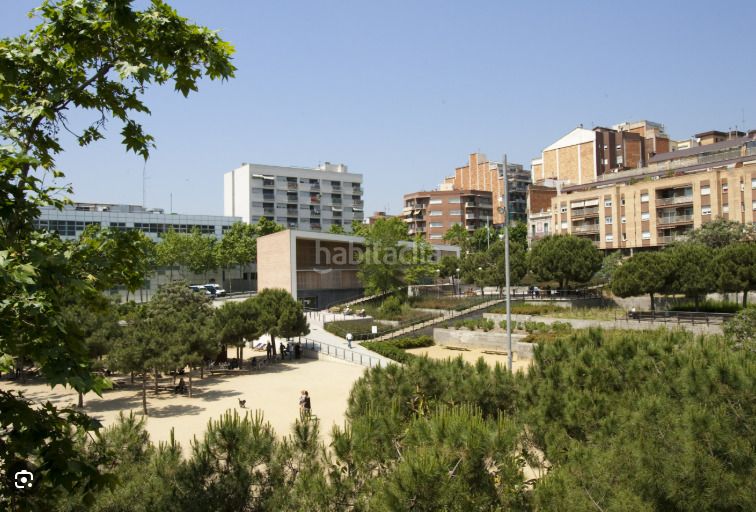 Foto d76ac9e7-183c-4f48-bc22-33db30a2a24c. Àtic amb aparcament a El Camp d´en Grassot i Gràcia Nova Barcelona