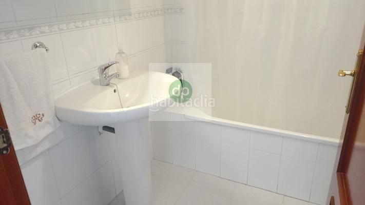 Foto b8752613-03d8-41bc-a90d-fbad047bdc08. Pis amb calefacció aparcament a Avenida Elvas Badajoz