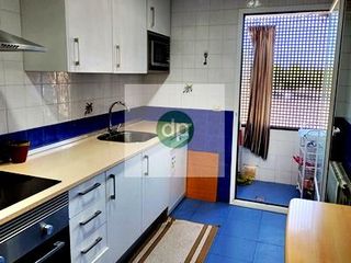 Piso en Maria Auxiliadora - Barriada de Llera