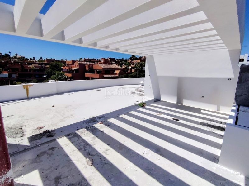 Foto bf167171-4926-4812-80f7-96b69e2777f4. Àtic amb aparcament piscina a Buenas Noches Estepona