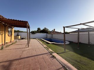 Mas à Villanueva Golf. Cerca de venta curro