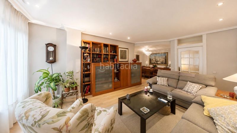 Foto 70468c28-a222-42d3-aa21-64a91f1ea3c6. Apartament amb calefacció aparcament a Estrella Madrid