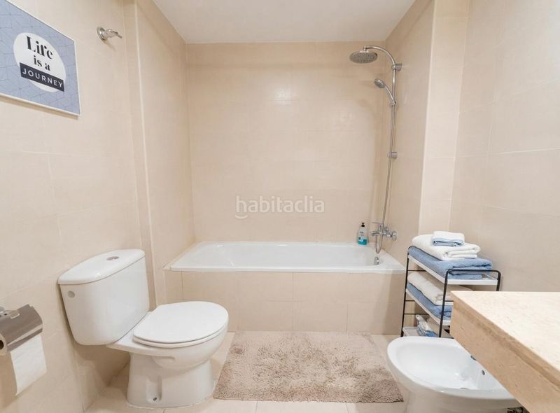 Foto 423c6c61-1fb9-4886-b816-eb1ac9d77d24. Apartament amb calefacció aparcament piscina a Las Marinas - Pueblo Laguna Vera