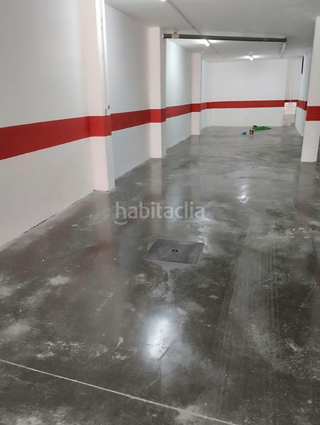 Foto a2d75c99-0db0-42b1-ae90-77bfd588a8c6. Aparcament cotxe a Andújar