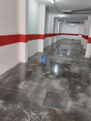 Aparcament cotxe a Andújar