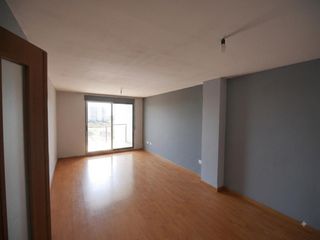 Apartment in Zona Estación. Cerca de vidanova park