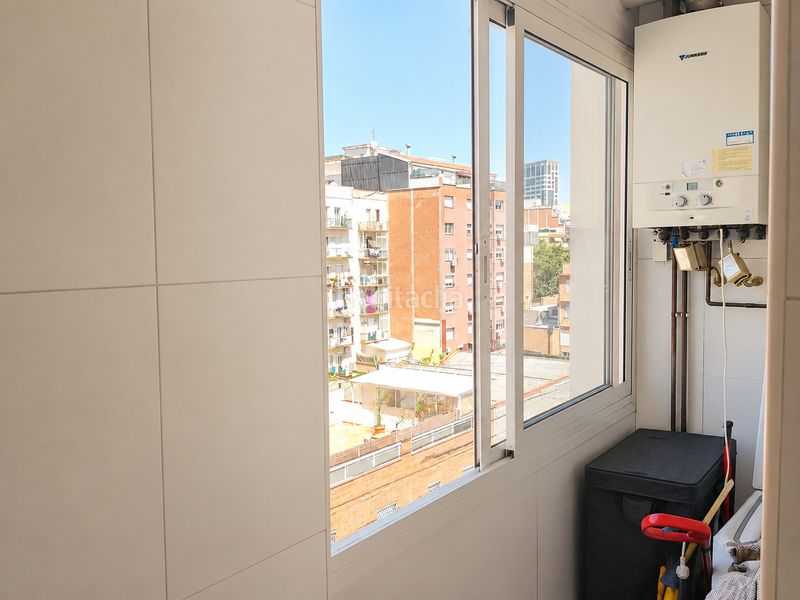 Foto e6ebb3a0-0b9c-4c45-9d24-4178fafe0b87. Pis amb calefacció a Poblenou Barcelona