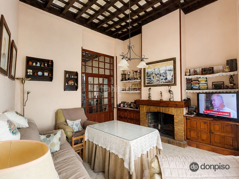 Foto df736389-c33f-4b8e-90b1-9b0fb6e63bbc. Casa aparellada a Ayamonte ciudad Ayamonte