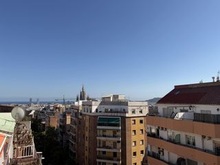 Penthouse in Baix Guinardó. Ático en venta junto a hospital de sant pau