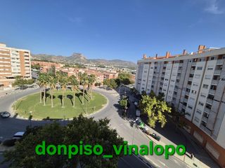 Apartament a Las Trescientas-San Francisco-Ciudad Vergel. Piso 6º con ascensor  en la rotonda de avda. de ronda