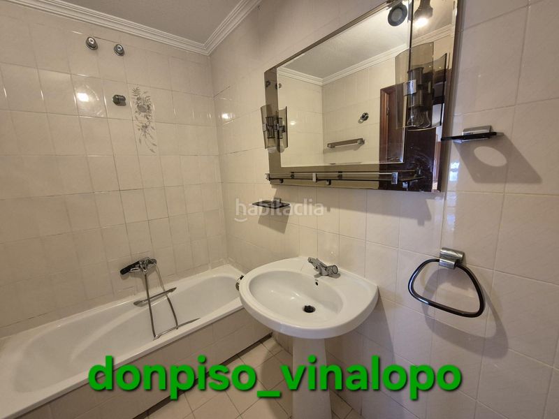 Foto e81c05e4-90eb-40ca-ae26-ac95f75e3d0c. Apartament amb calefacció aparcament a Las Trescientas-San Francisco-Ciudad Vergel Elda