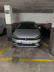 Aparcament cotxe a Centre