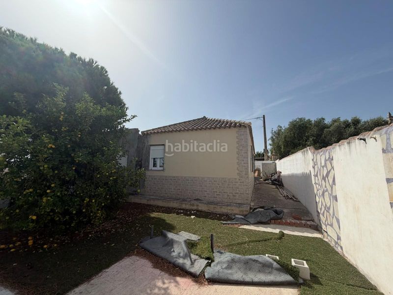 Foto c58cd9f2-dedc-42d3-ae27-8f297924527e. Chalet with pool in Los Franceses - La Vega Chiclana de la Frontera