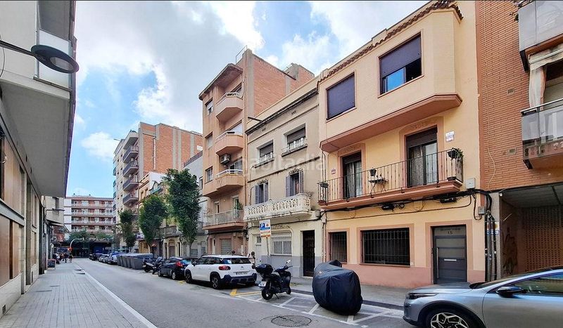 Foto 6876e084-f575-4caa-a511-13742d9d3175. Pis amb calefacció aparcament a Sants-Badal Barcelona