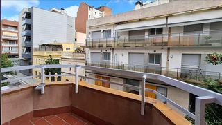 Pis a Sants-Badal. Jaume roig  av. madrid