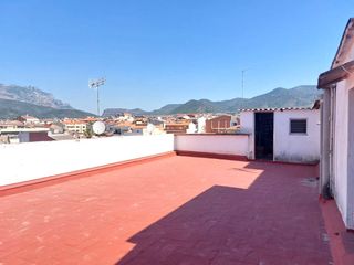 Pis a Olesa de Montserrat