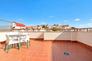 Duplex à Torrejón el Rubio. Zona ronda san francisco