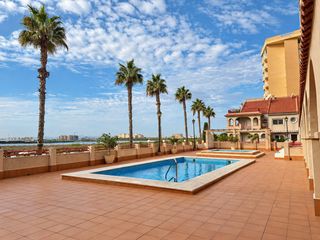 Maison jumelée à San Javier. Junto al faro del estacio y cerca del puerto
